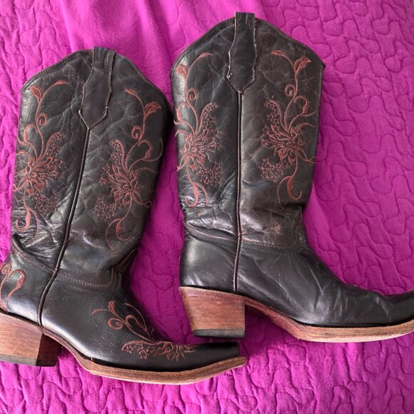 Rogers Embroidered Black Leather Cowboy Boots - Picture 5 of 7